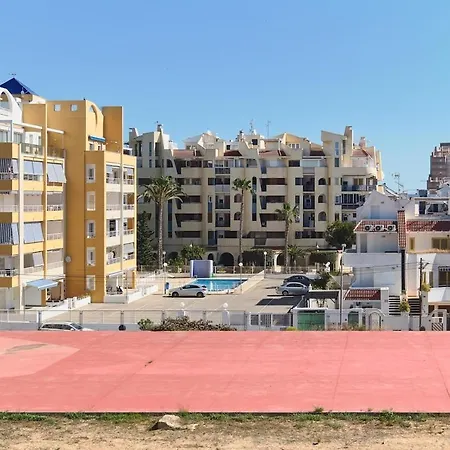 Eliseos Paradise تورّيفيِخا