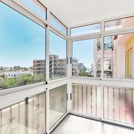 شقة Eliseos Paradise تورّيفيِخا